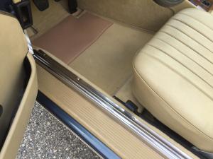 Mercedes-Benz 280 SL 1983 года  (EU)